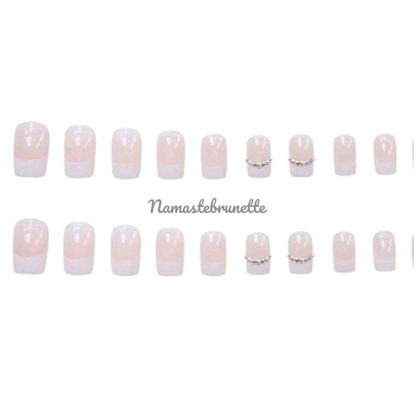 2/$16 Rhinestone French Manicure Press On Nails - Picture 5 of 11